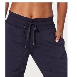 Lululemon Dance Studio Pant in Black